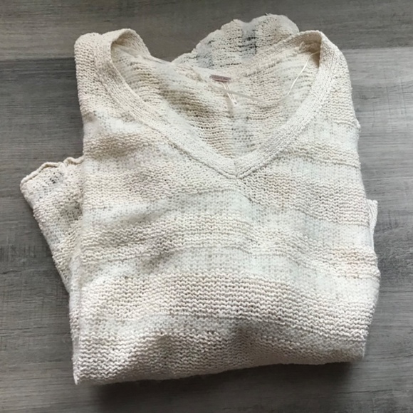 Free People Cream V-Neck Sweater - Picture 4 of 8